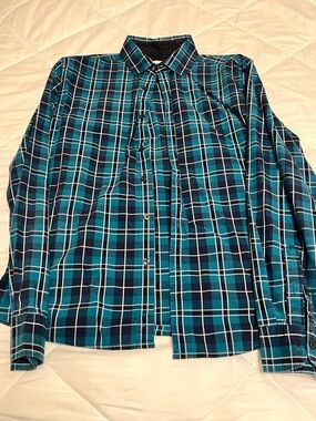 Claiborne Teal & Navy Plaid Long-Sleeve Button-Down Shirt